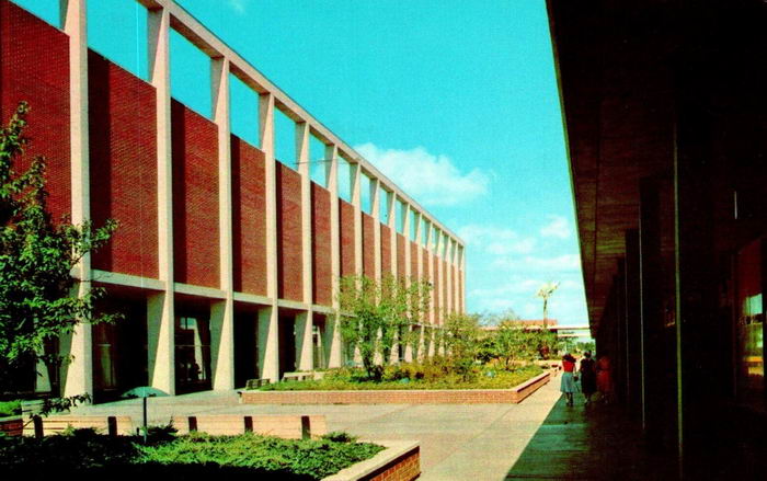Northland Center (Northland Mall) - Old Postcard (newer photo)